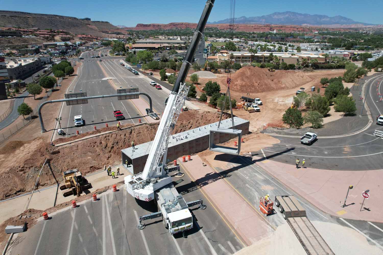 SR-18 Bluff street pedestrian tunnel with precast concrete tunnel placement with crane