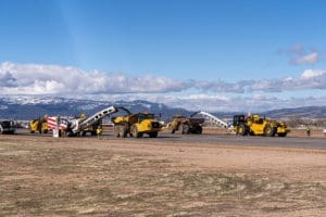 Milling runway asphalt